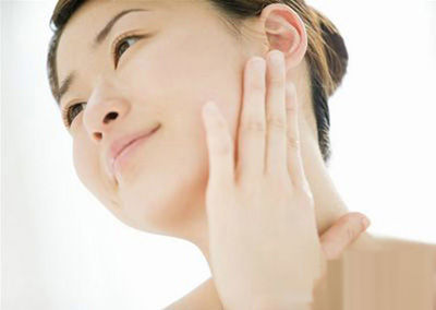 每天摸摸耳朵可以预防疾病_健康频道